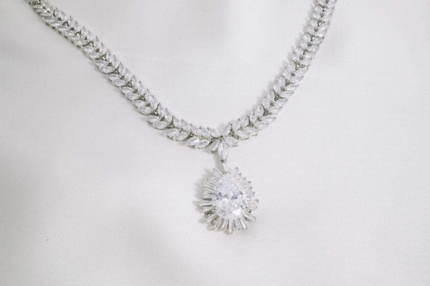 Diamente silver zircon necklace set - Image 3