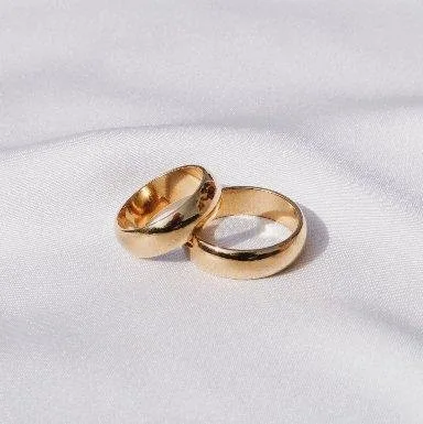 Golden band