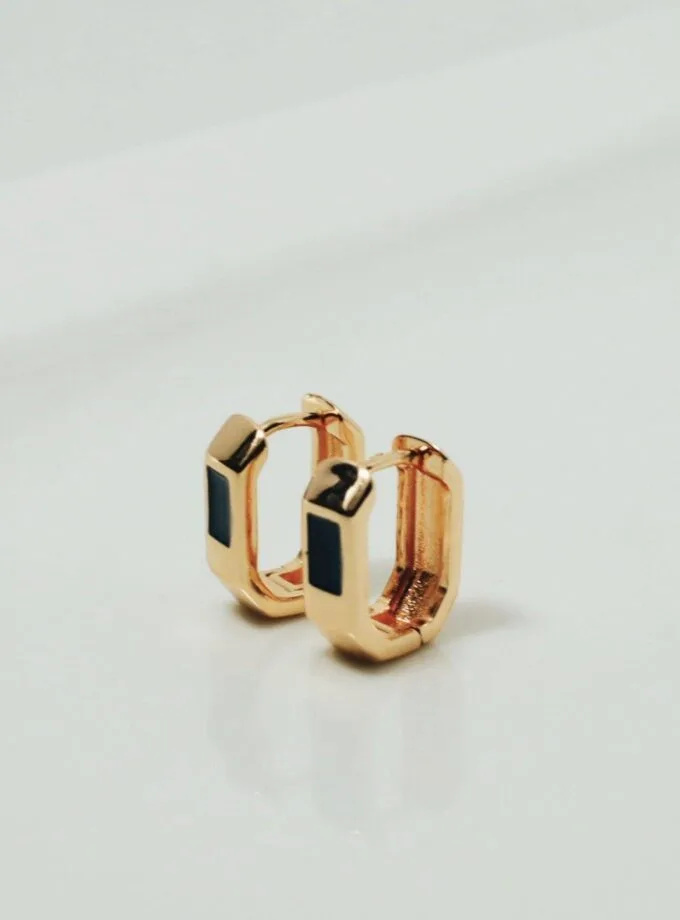 tiny studs black