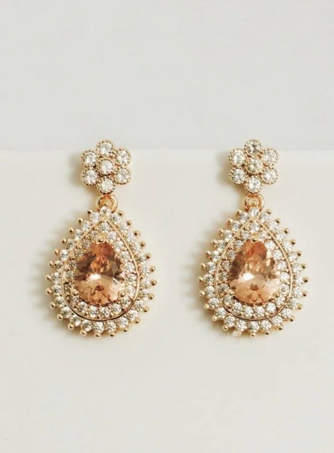 Oval zirconia earrings