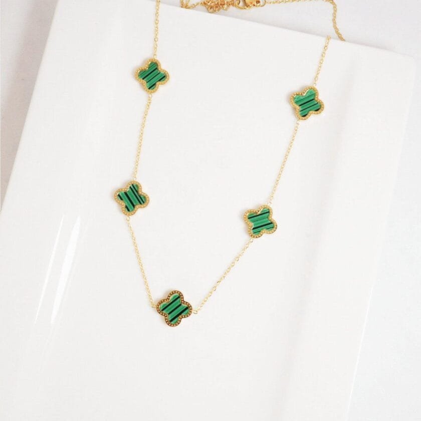 Cloverleaf necklace goldplated green - Image 3