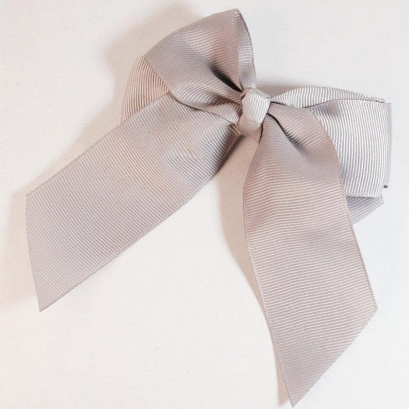 Grey bow hair clip