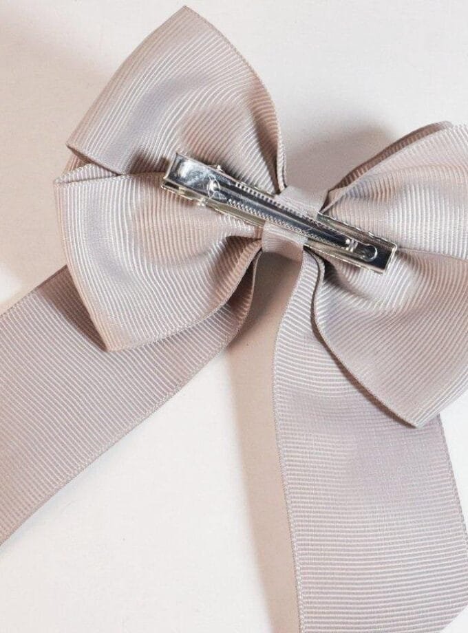 Grey bow hair clip