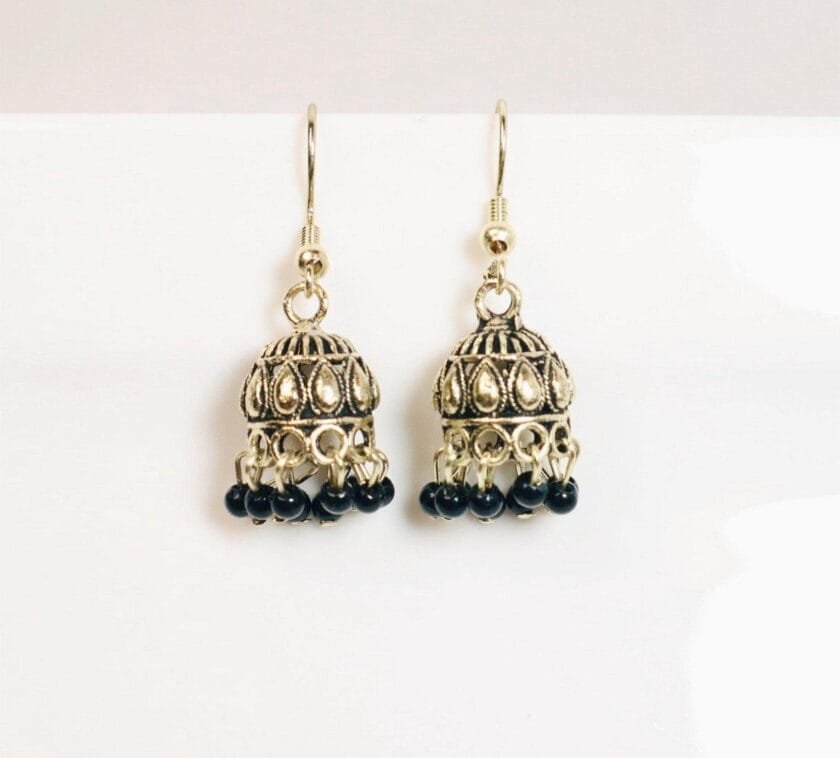Mahr jhumki