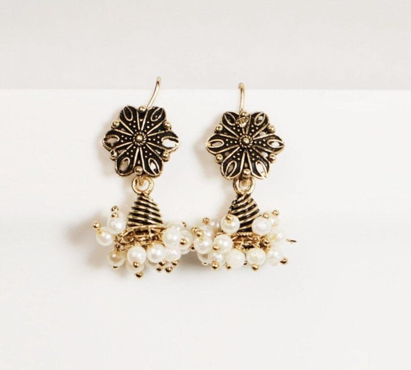 Gul jhumki pearls