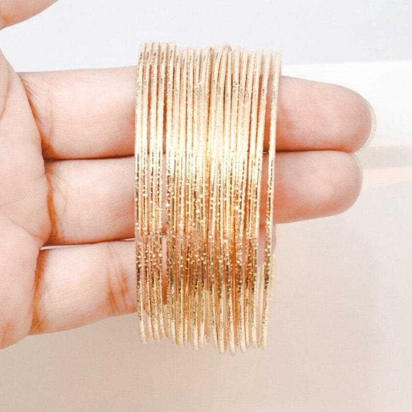 Rose gold bangles cut - Image 2