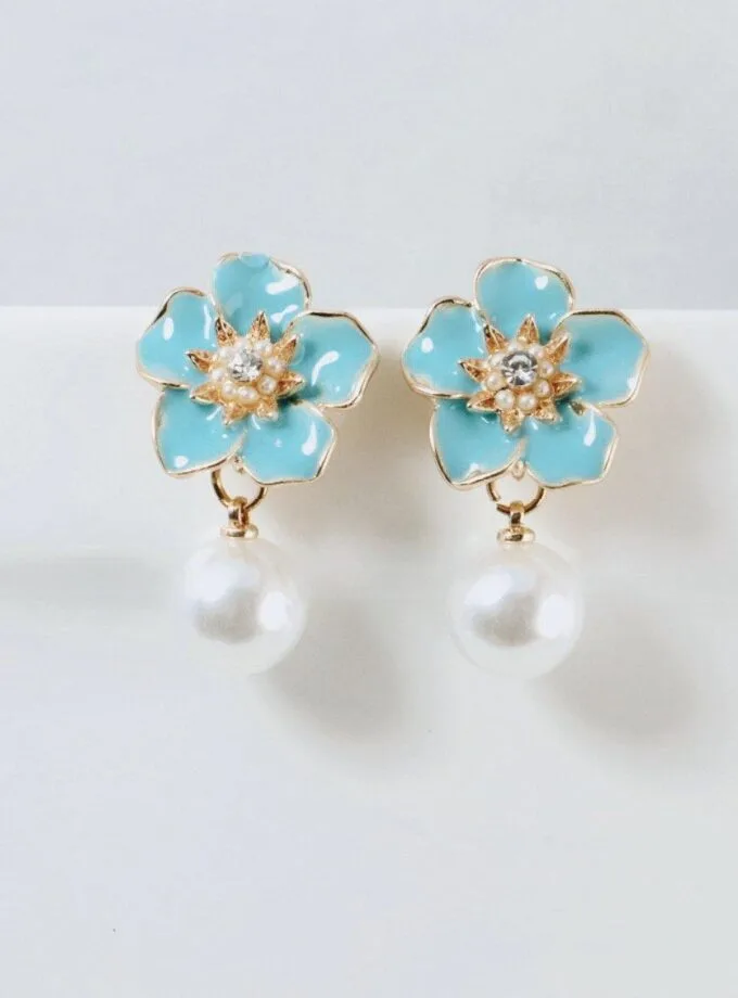 Blossom pearl drops sky blue