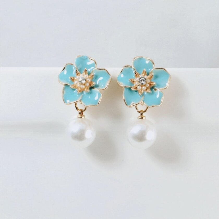 Blossom pearl drops sky blue