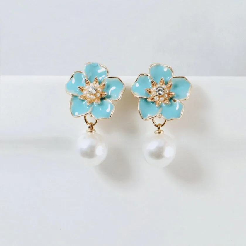 Blossom pearl drops sky blue