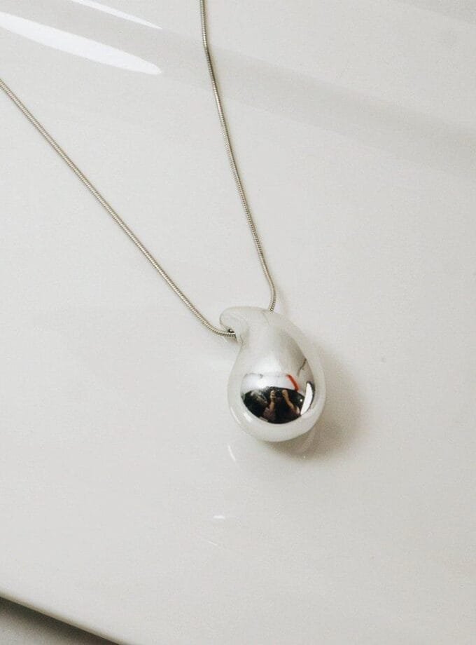 waterdrop pendant chain silver