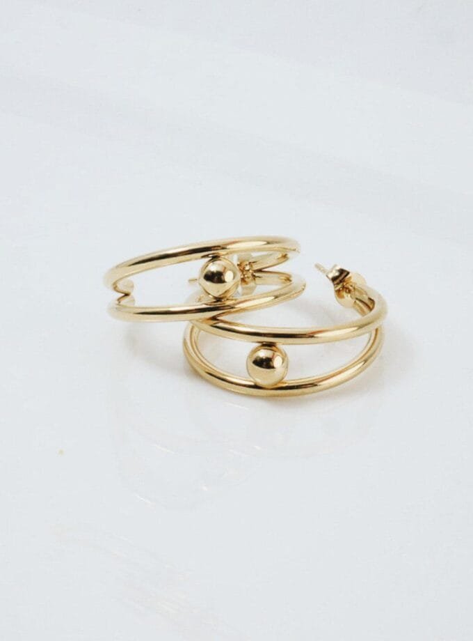 Minimal hoops gold