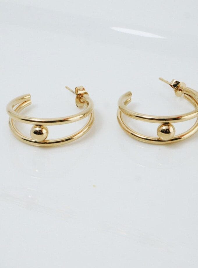 Minimal hoops gold