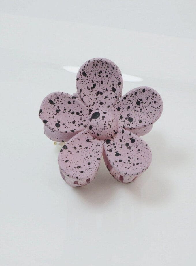 Korean flower hair claw matt