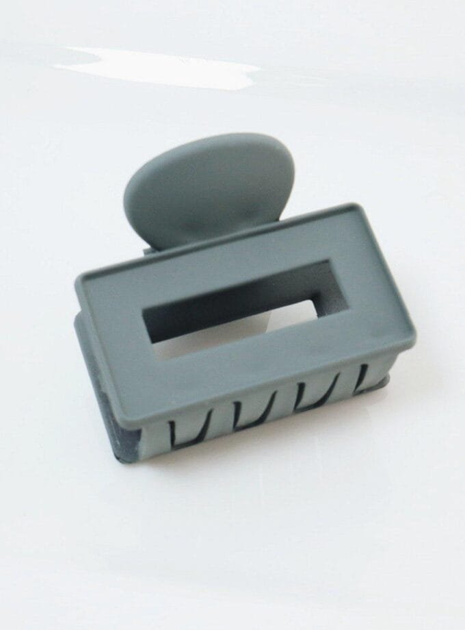 Korean geometric hair claw matt