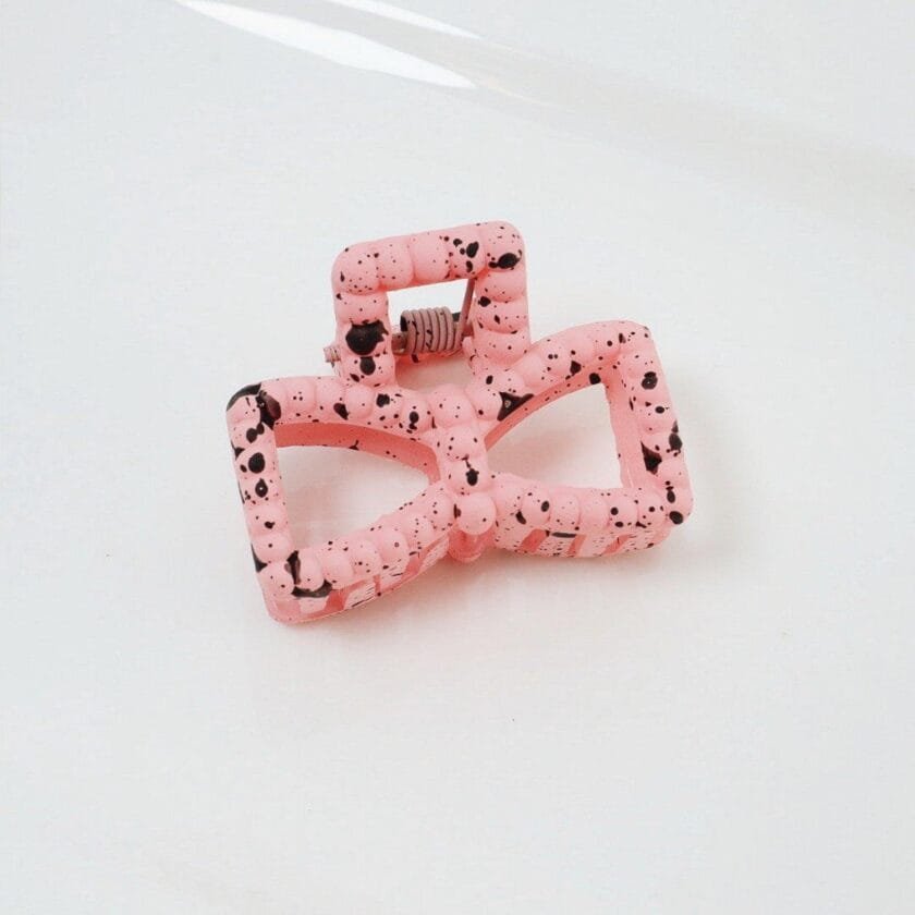 Korean knot hair claw matt - Image 4