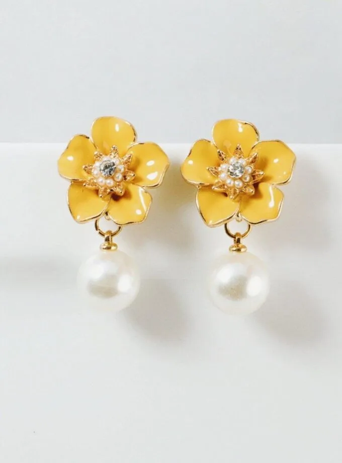 Blossom pearl drops yellow