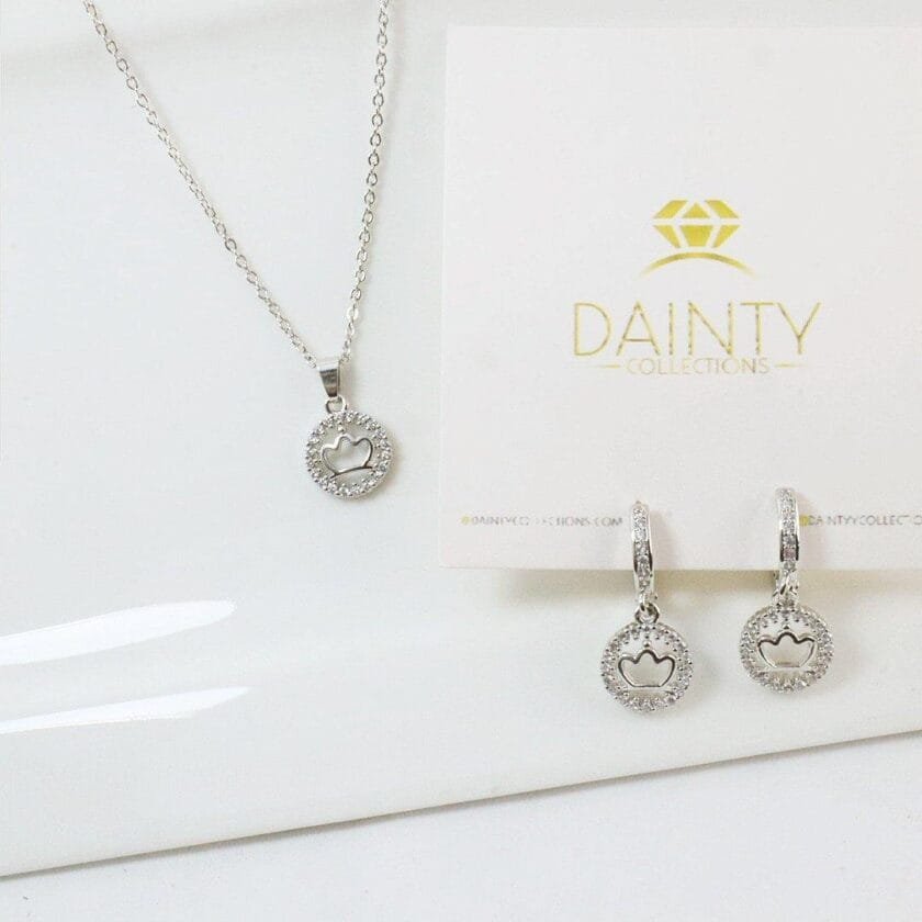 Crown silver zirconia pendant chain with studs