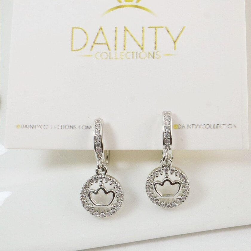 Crown silver zirconia pendant chain with studs - Image 3