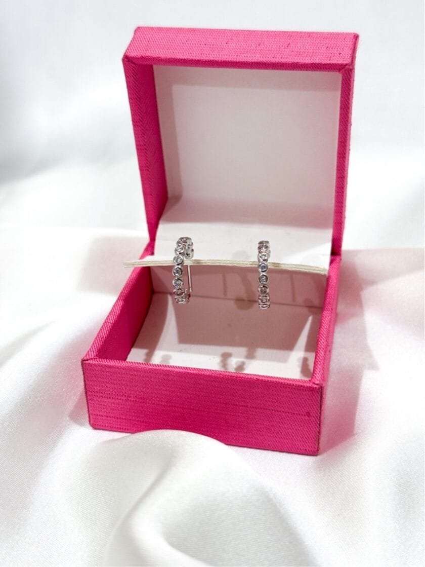 Silver sterling silver studs - Image 2