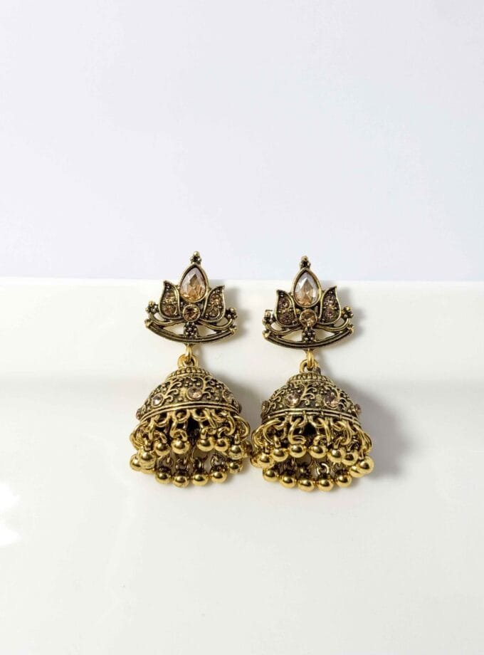 Kundan jhumki