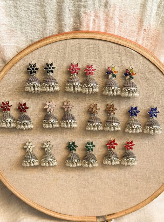 Phool matka jhumka