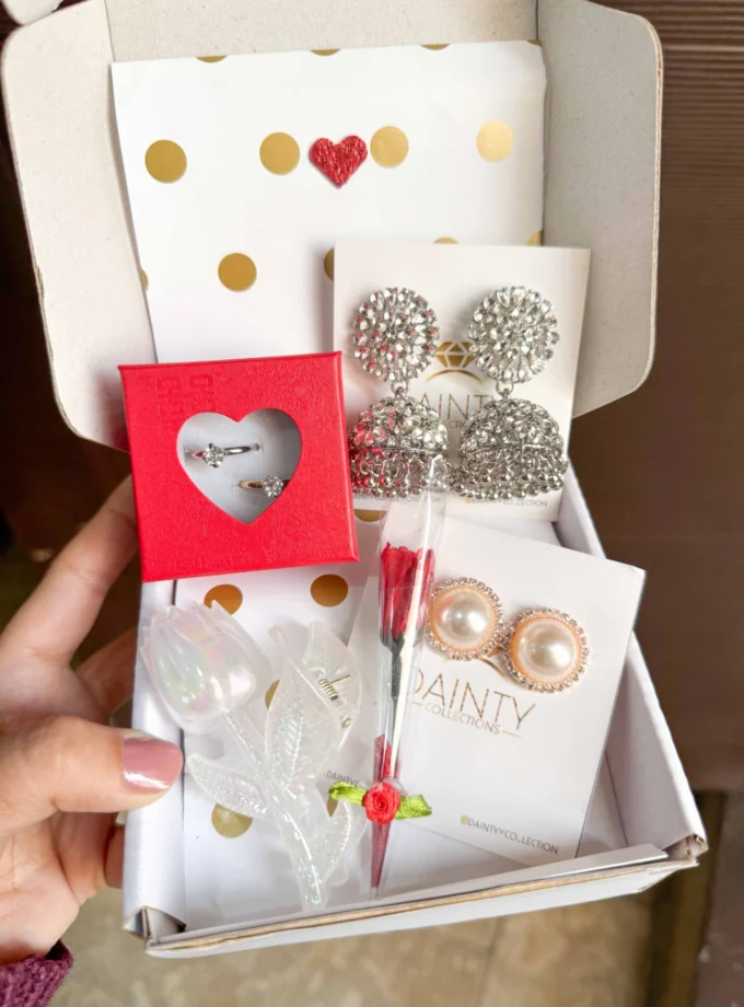 gift box 12