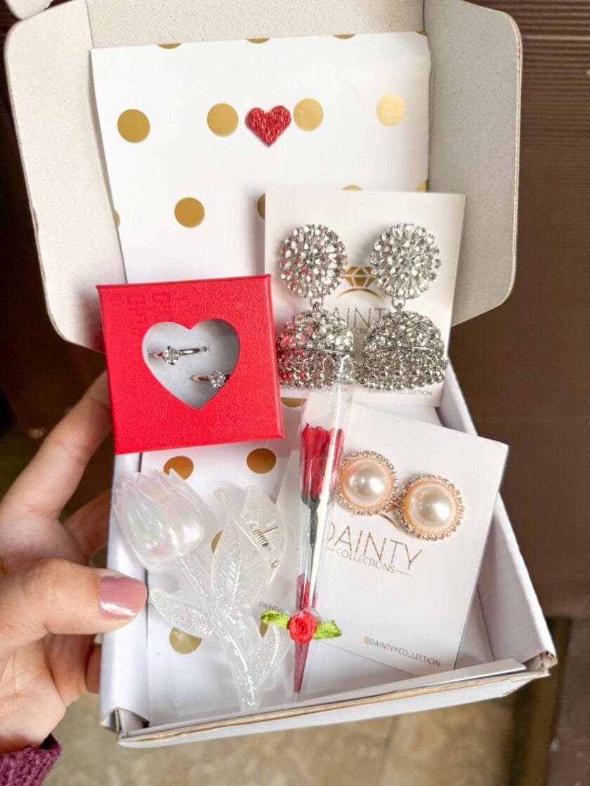 gift box 12