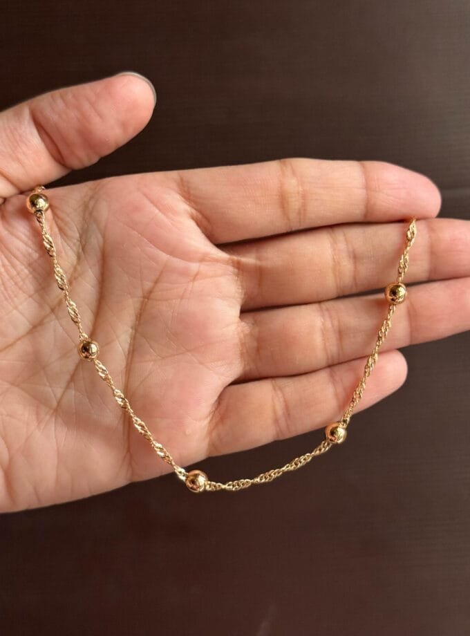 Golden twisted anklet
