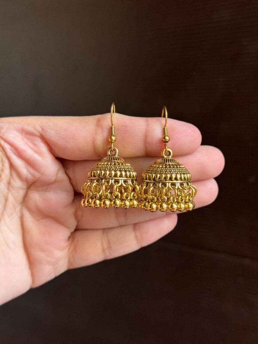 Mehru Antique jhumka