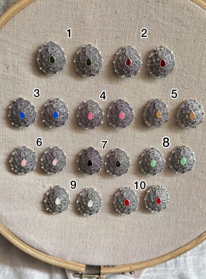 Ethnic studs silver