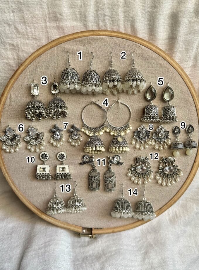 White jhumki