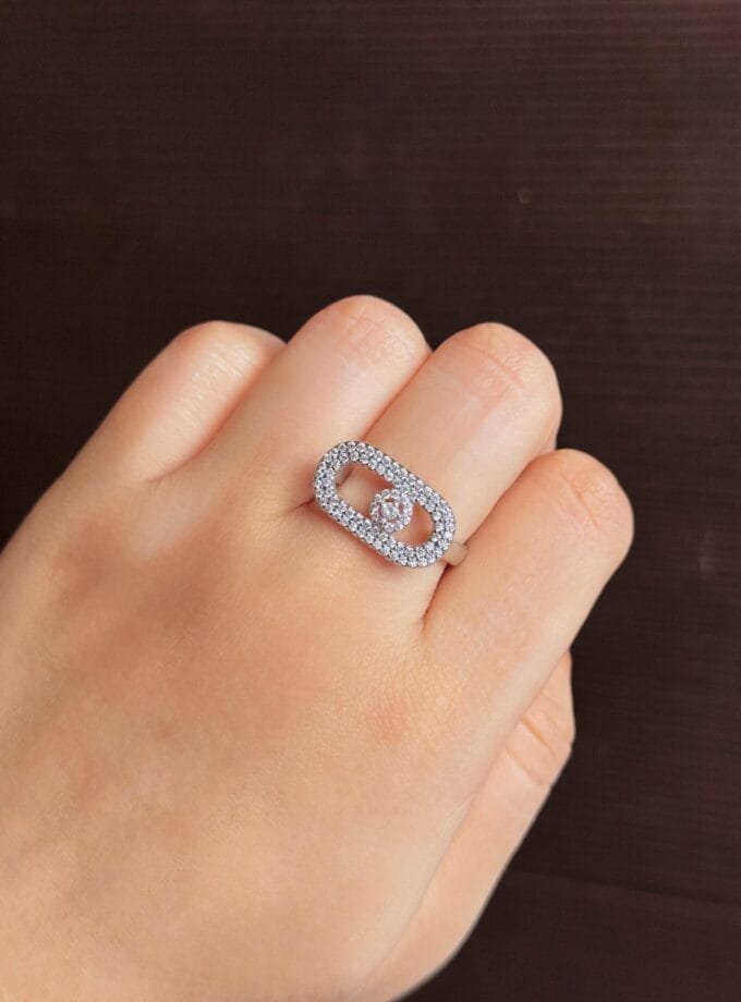 Silver zirconia ring adjustable