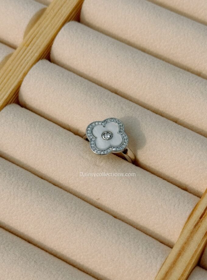 Clover silver ring adjustable