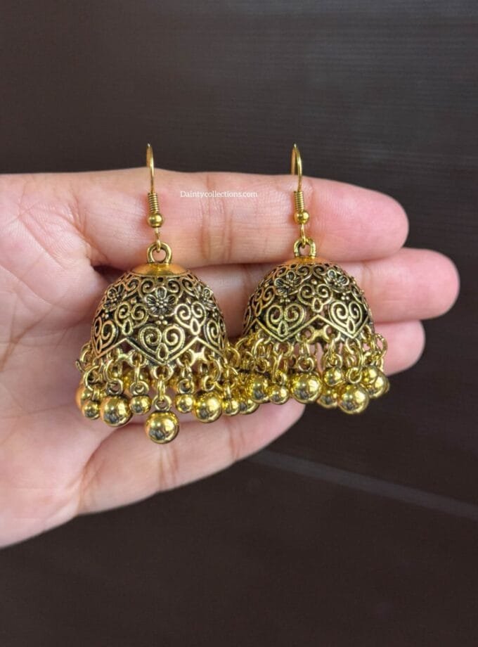 Mehwish matka jhumki antique