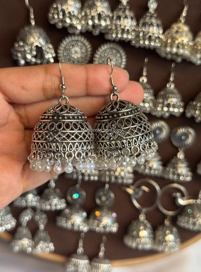 Silver jhumkay frame