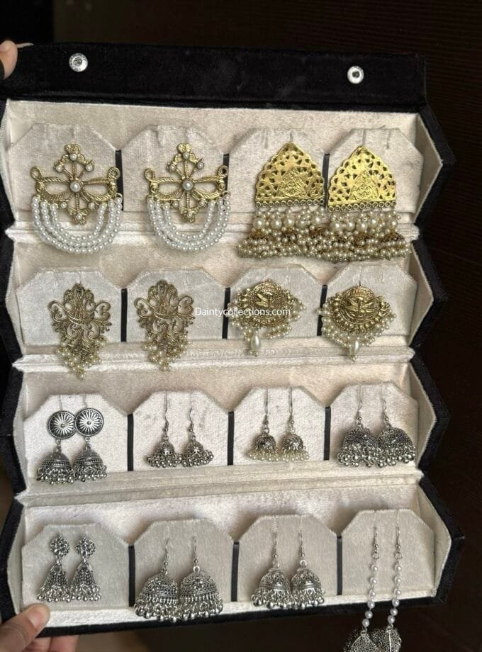 Premium jhumka box with earrings