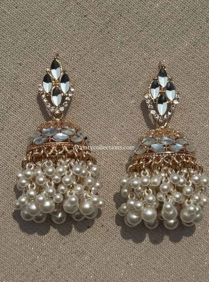 Kundan hooray rose gold jhumka with hanging pearls