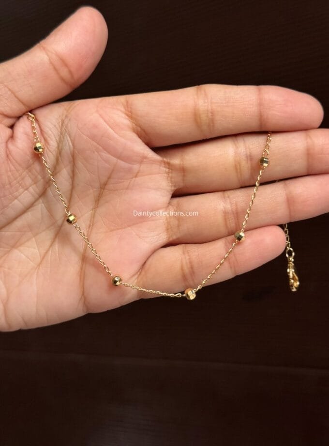 Minimal anklet golden