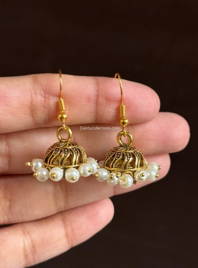 Adaa jhumki antique