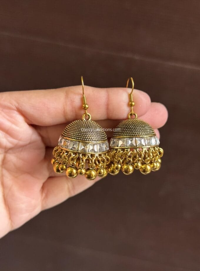 Saman jhumki antique