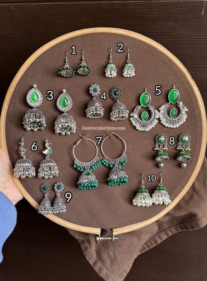 Green jhumki frame silver