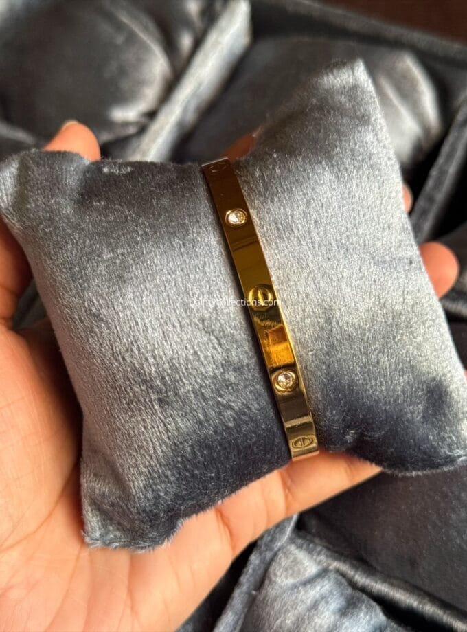 Zircon stainless Cartier openable bracelet