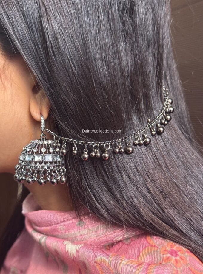 Neelo matka jhumka black with single layer saharay