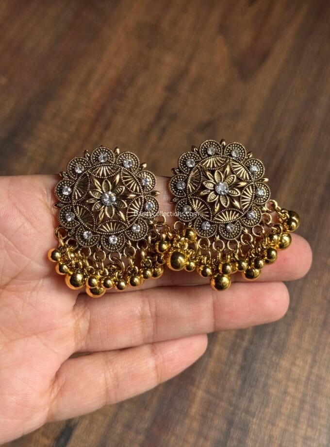 Zeb un nisa jhumki antique