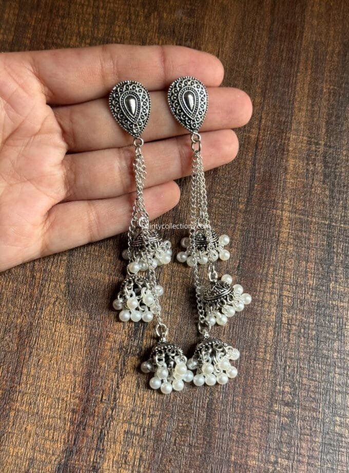 Qalam latkan jhumki silver