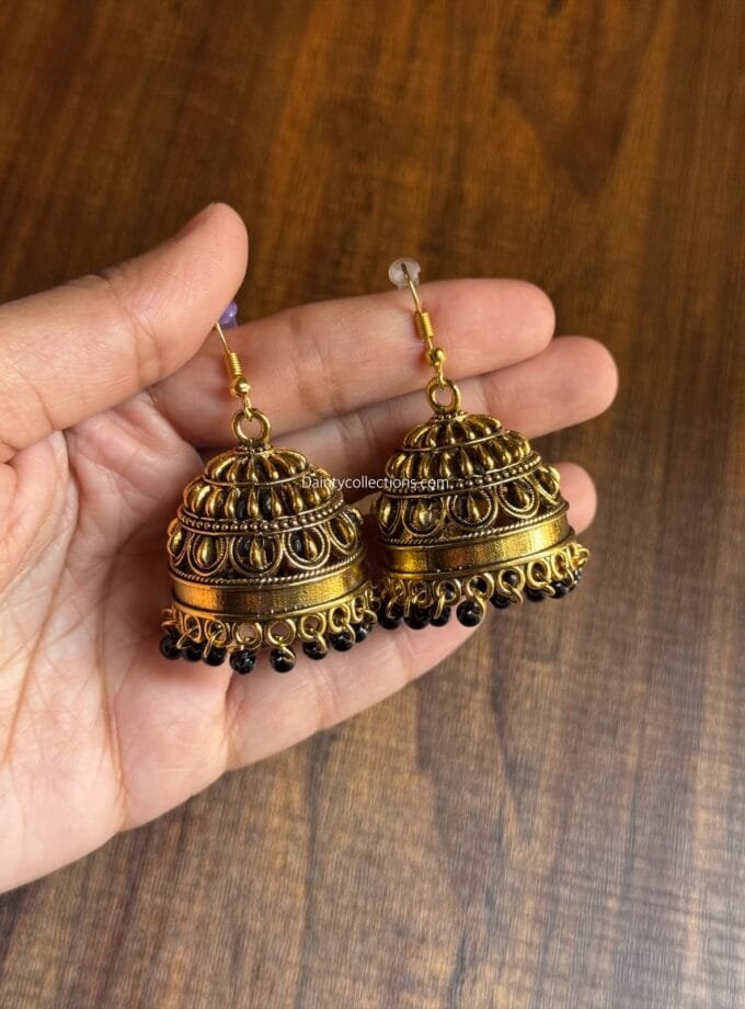 Sultana jhumka antique with black pearls