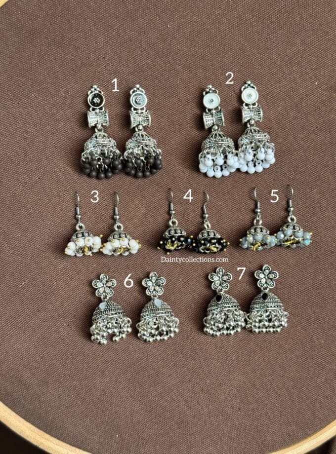 Rang barang - black & white jhumki silver