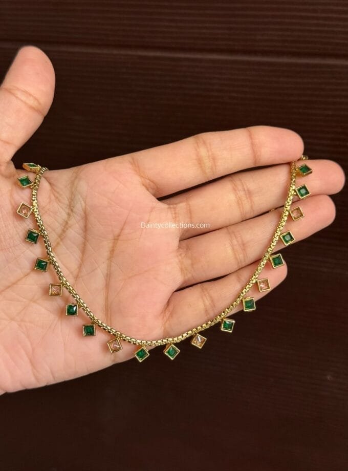 Mumtaz single pazaib green