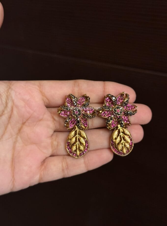 Gulnaaz earrings pink