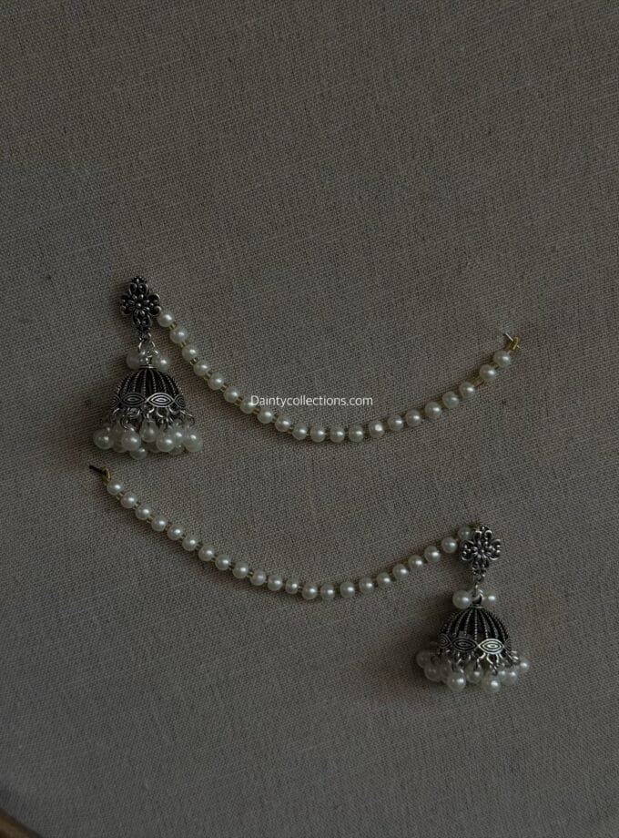 Hooray jhumki silver with pearl saharay